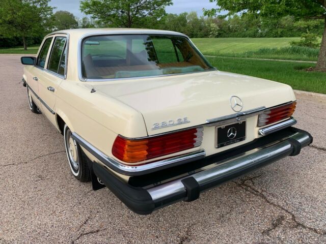 1978 Mercedes-Benz S-Class 280 SE W116 sedan - photo 8
