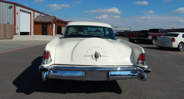 1957 Lincoln Continental Mark II - photo 3