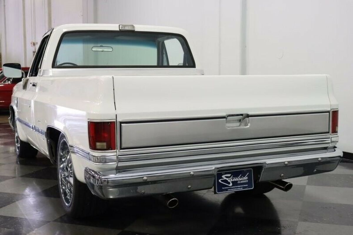 1986 Chevrolet C-10 Silverado - photo 11