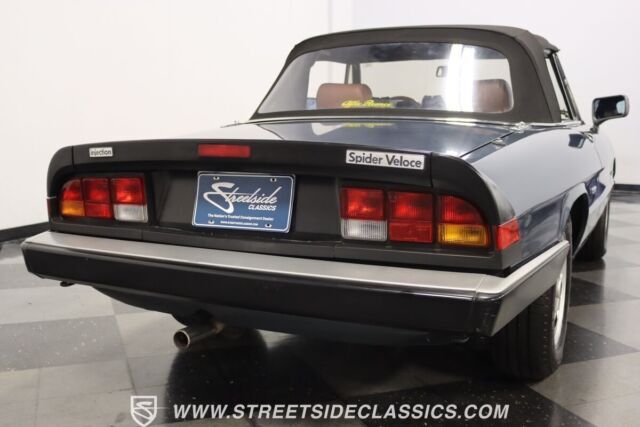 1988 Alfa Romeo Spider Veloce - photo 10