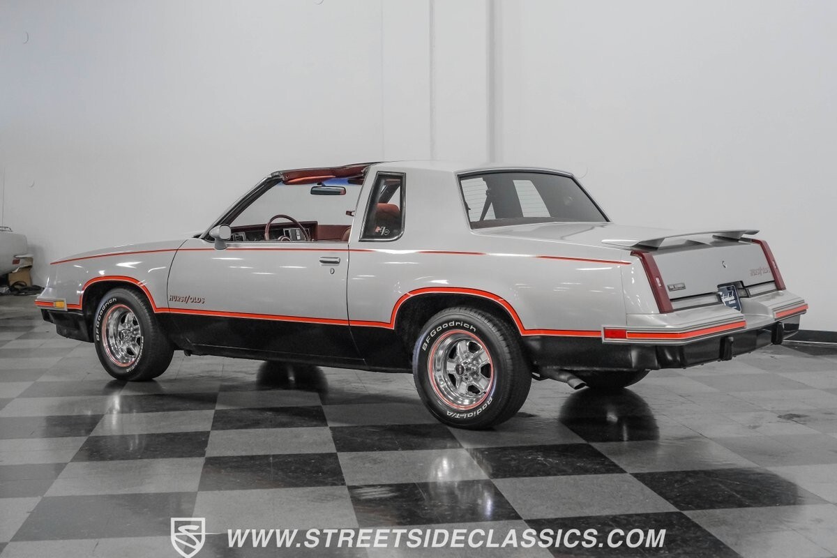 1984 Oldsmobile Cutlass Hurst/Olds - photo 8