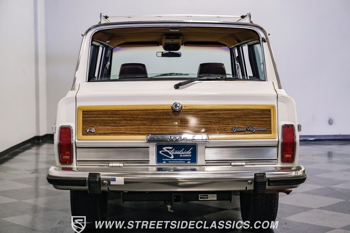 1989 Jeep Wagoneer - photo 11