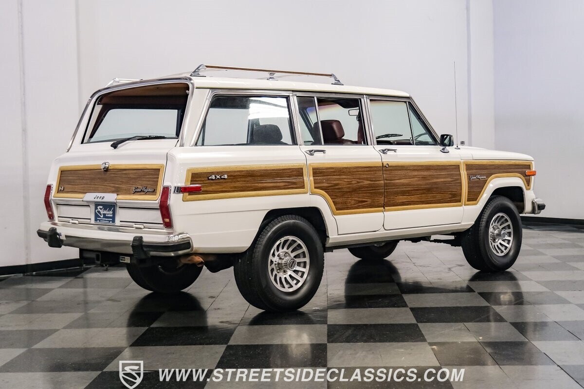 1989 Jeep Wagoneer - photo 13