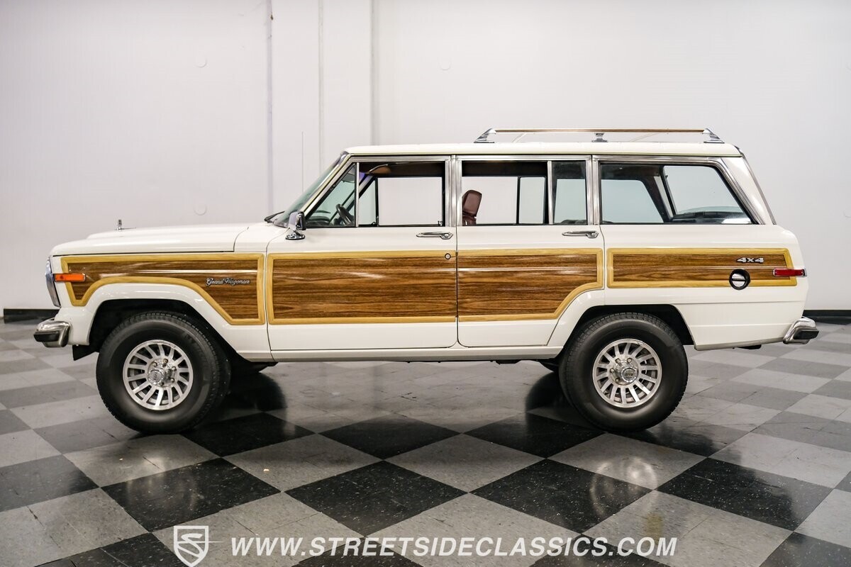 1989 Jeep Wagoneer - photo 7