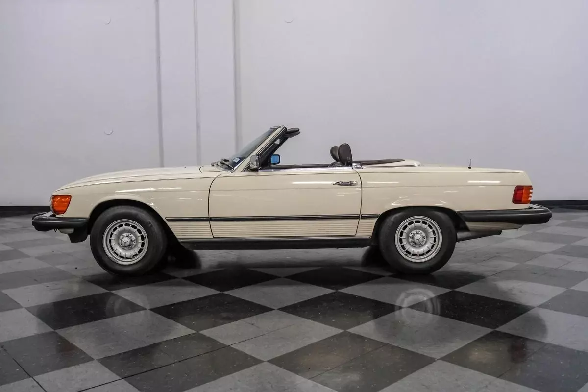 1984 Mercedes-Benz SL-Class - photo 3