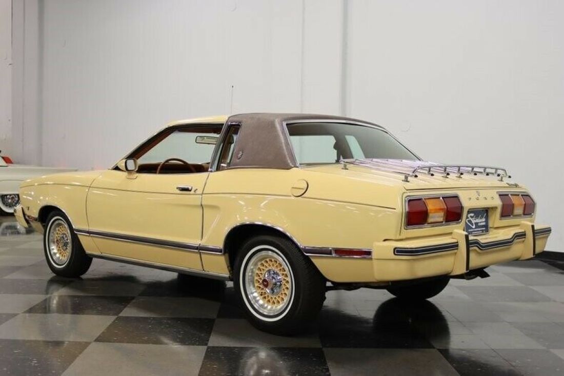 1977 Ford Mustang Ghia - photo 10