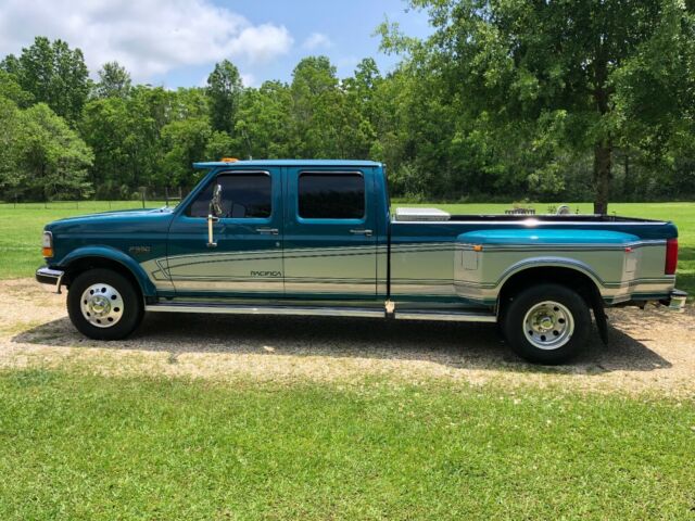 1994 Ford F-350 Centurion - photo 2