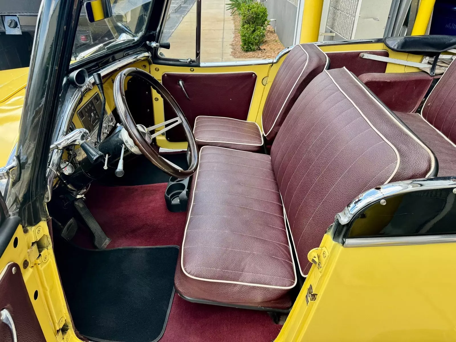 1949 Willys Jeepster - photo 4