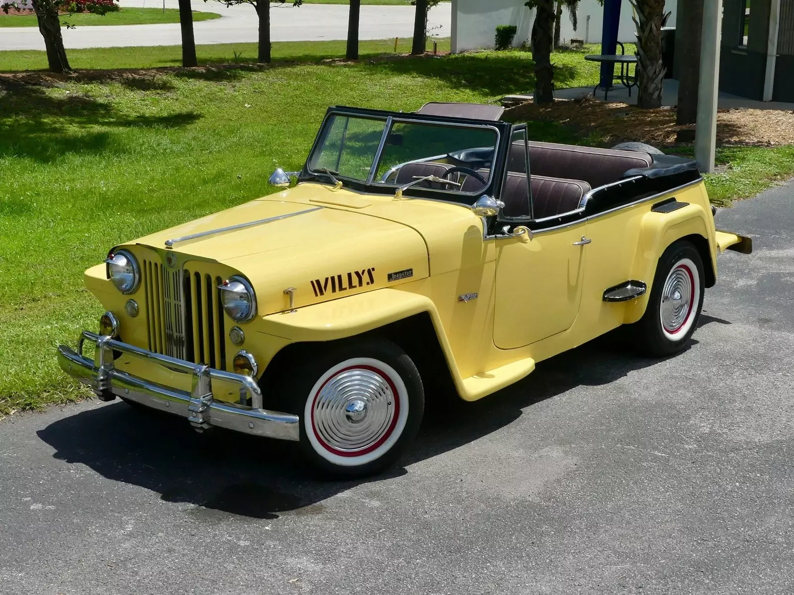 1949 Willys Jeepster - photo 7