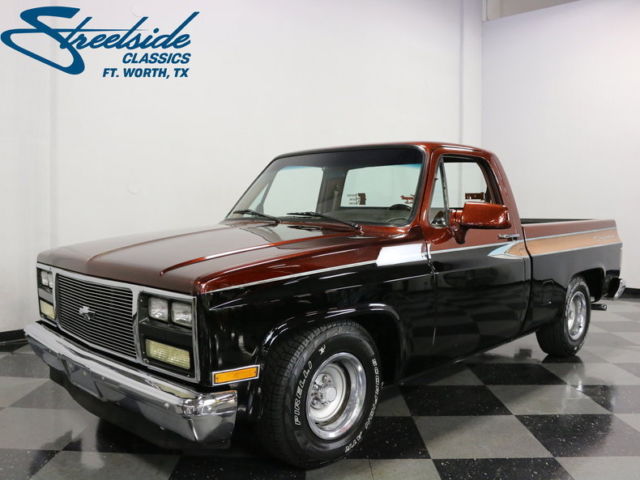 VERY COOL CUSTOM SILVERADO W/ GREAT INTERIOR & EYE GRABBING PAINT! DRIVES GREAT! 1984 Chevrolet Silverado 1500