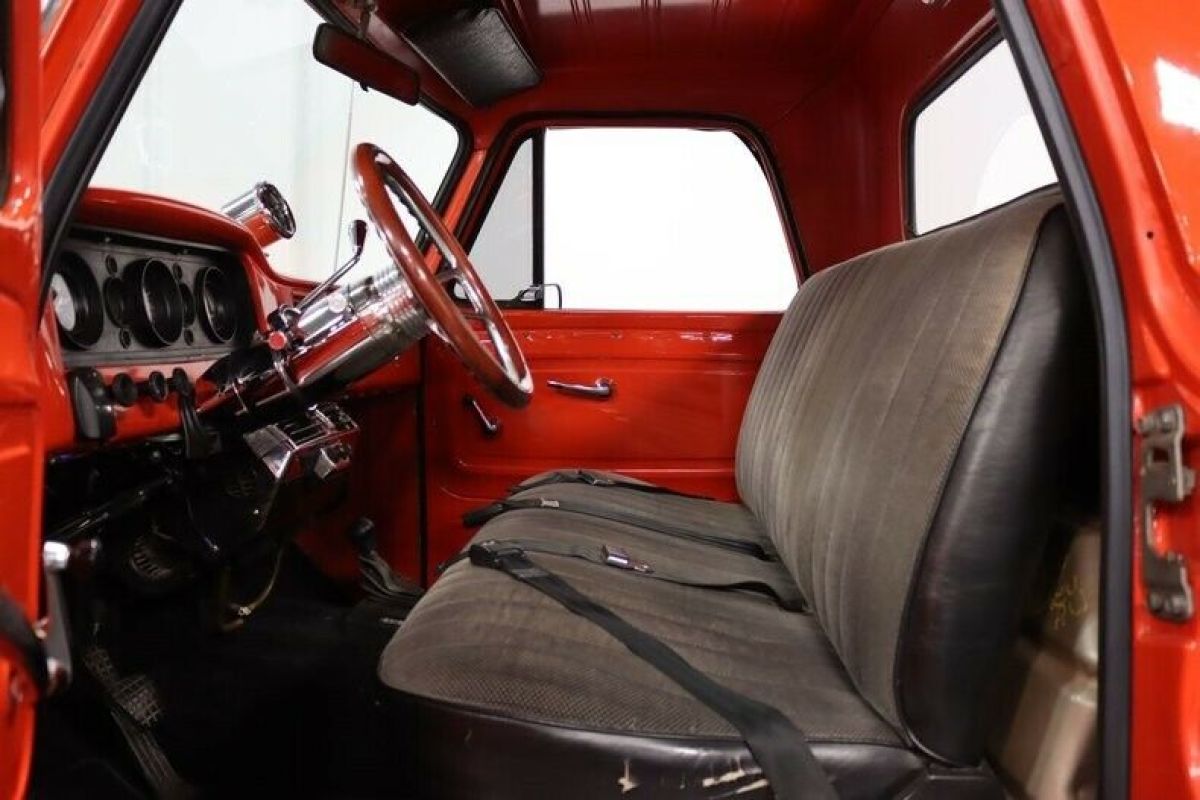 1965 GMC 1/2 Ton Stepside Pickup - photo 5