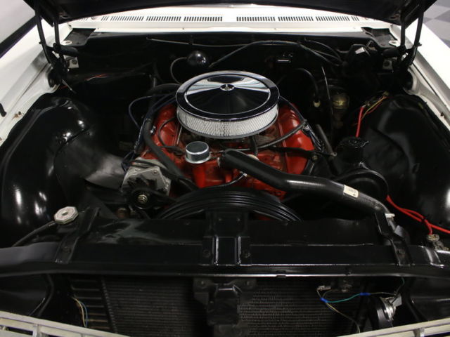 1965 Oldsmobile Ninety-Eight Convertible - photo 3