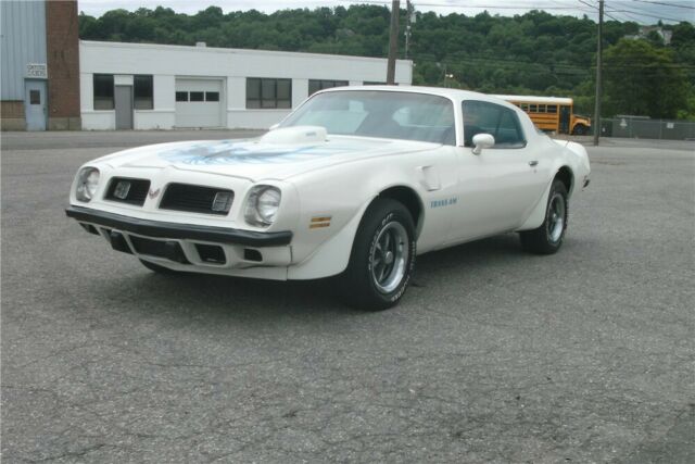 Very desirable 1975 Trans Am- original 400 engine upgraded w/ Muncie 4 speed 1975 Pontiac Trans Am TA