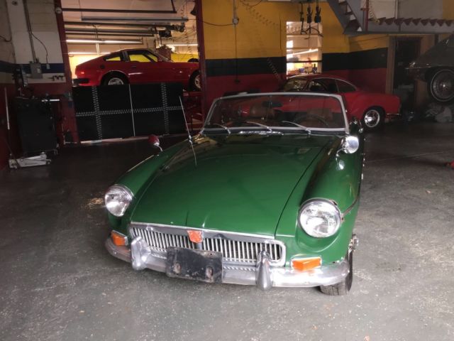 1971 MG MGB Roadster - photo 6