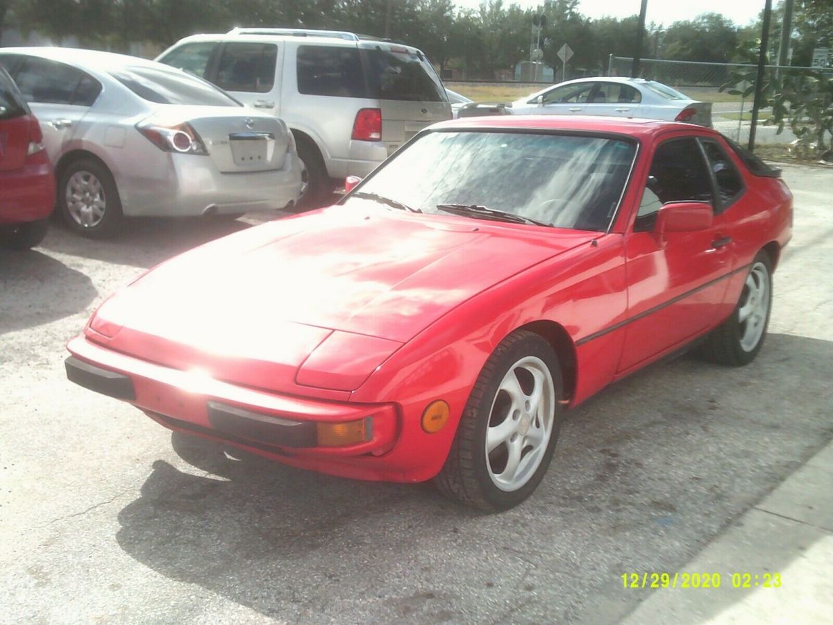 1987 Porsche 924 - photo 2