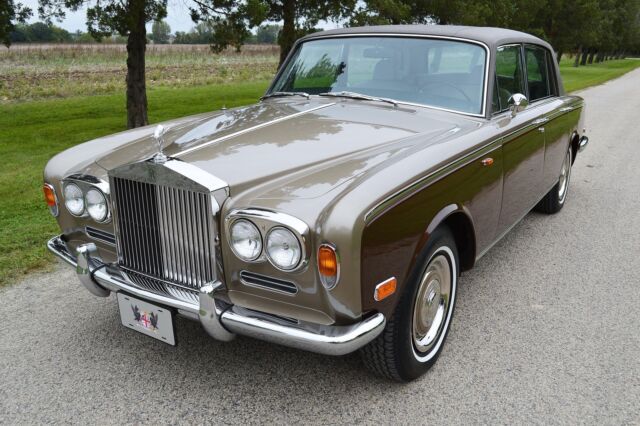 1973 Rolls-Royce Silver Shadow ("LWB") - photo 3