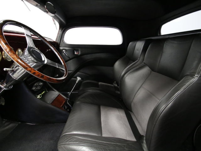 1934 Ford 3 Window Coupe - photo 4