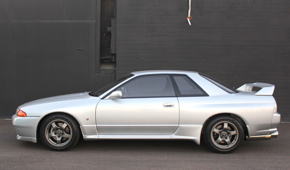 1992 Nissan Skyline GT-R R32 - photo 8