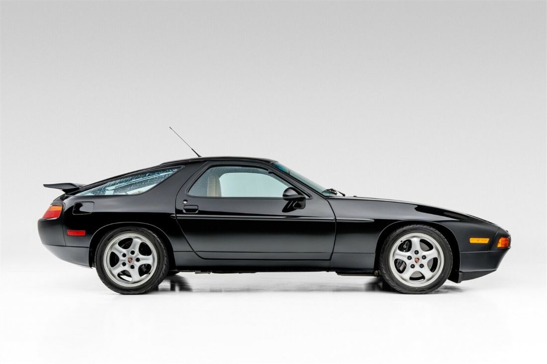 1994 Porsche 928 GTS - photo 2