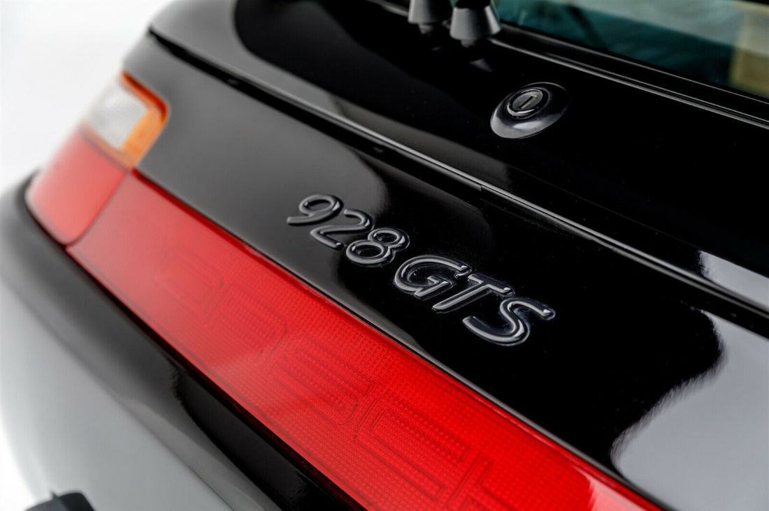 1994 Porsche 928 GTS - photo 6