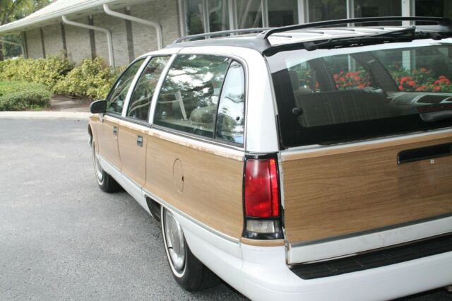 1994 Chevrolet Caprice WAGON ESTATE WOODY ROADMASTER - photo 5