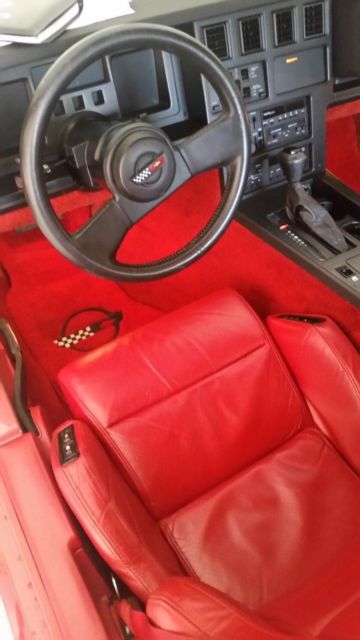 1987 Chevrolet Corvette COUPE - photo 3