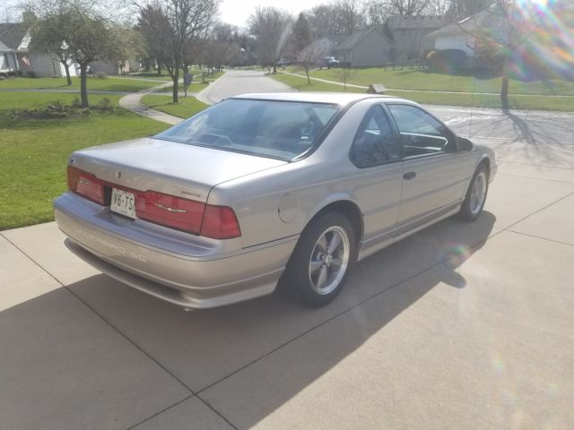 1989 Ford Thunderbird Super Coupe - photo 9