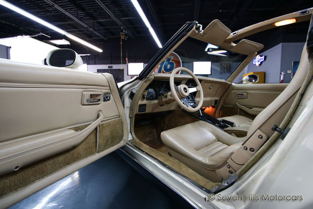 1979 Chevrolet Corvette L48 Auto - photo 8