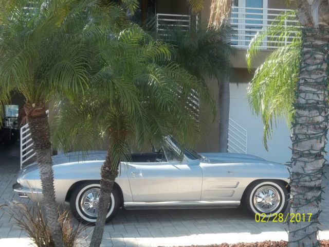VERY NICE 1964 CORVETTE CONVERTABLE WITH HARD TOP 1964 Chevrolet Corvette STINGRAY