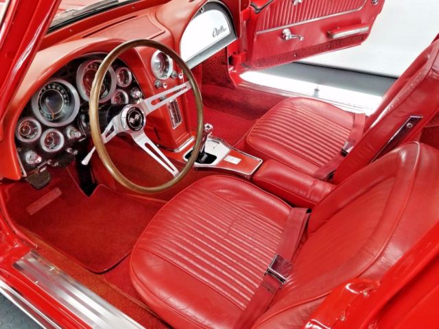 1964 Chevrolet Corvette Coupe - 4 Speed - RED on RED - Videos - photo 13