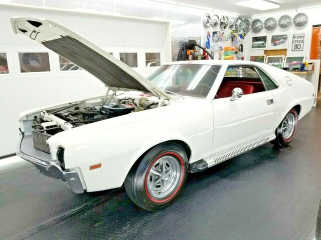 1968 AMC AMX - 390 Cu In - 4 Speed - VERY NICE! **Videos** - photo 10