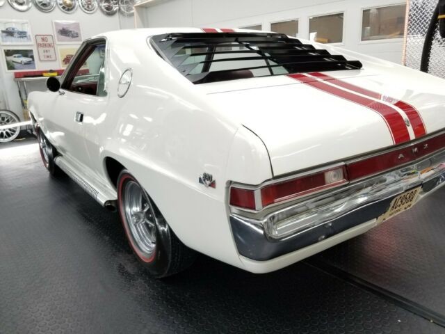 1968 AMC AMX - 390 Cu In - 4 Speed - VERY NICE! **Videos** - photo 4