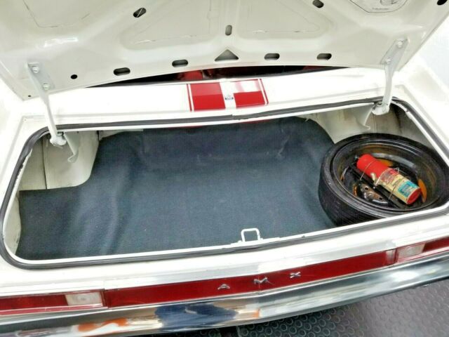 1968 AMC AMX - 390 Cu In - 4 Speed - VERY NICE! **Videos** - photo 6