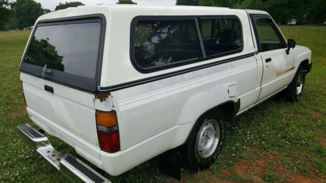 1985 Toyota Pick-up SR5 - photo 3