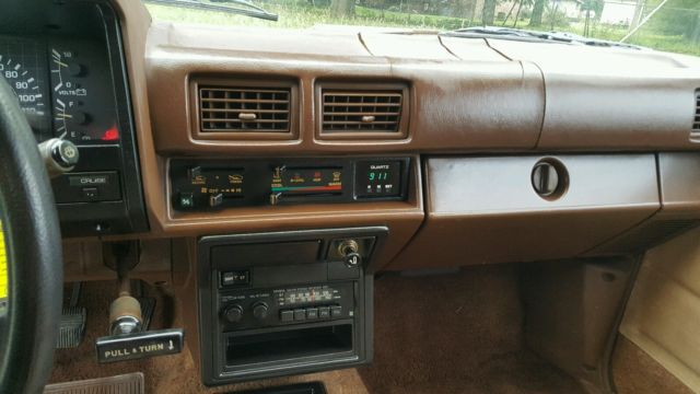 1985 Toyota Pick-up SR5 - photo 7
