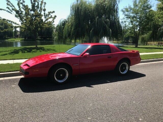 1986 Pontiac Firebird - photo 2