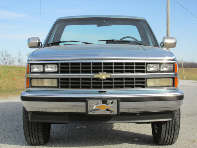 1989 Chevrolet C/K Pickup 1500 Silverado - photo 2