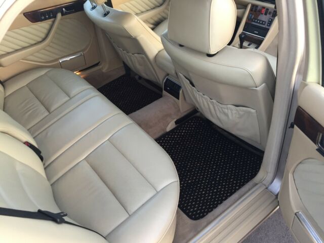 1991 Mercedes-Benz 500-Series 560SEL - photo 11