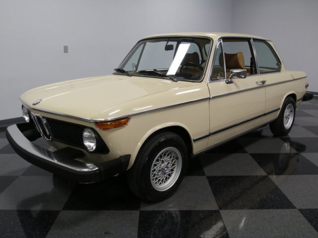 VERY NICE, 2.0L, 4 SPD MANUAL, PWR FRONT DISCS, CLEAN, SOLID, NICE PAINT, FUN!! 1976 BMW 2002