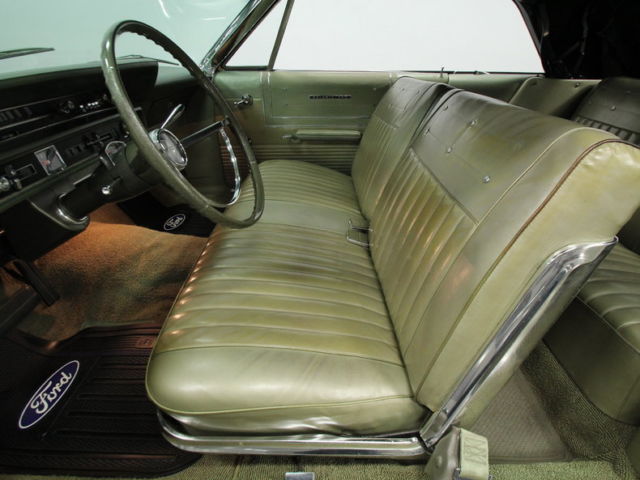 1965 Ford Galaxie 500 - photo 3