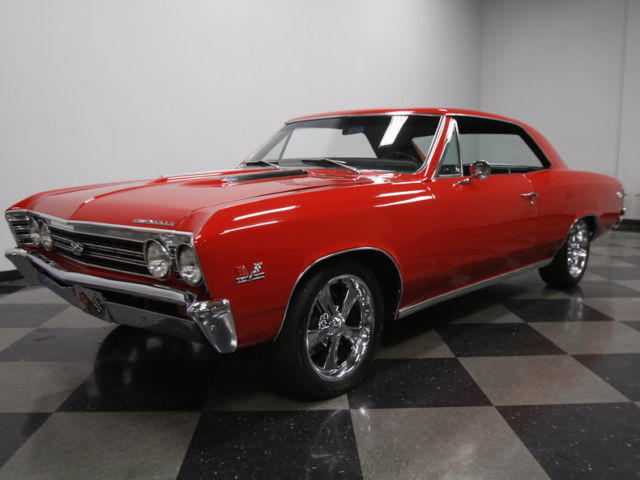 VERY NICE, 454 V8, TH400 AUTO, A/C, FRONT PWR DISCS, PWR STEER, GOOD PAINT BOD! 1967 Chevrolet Chevelle SS 454