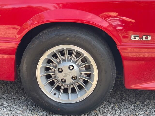 1990 Ford Mustang GT - photo 3