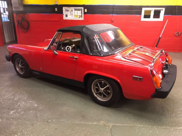 1976 MG Midget Convertible - photo 8