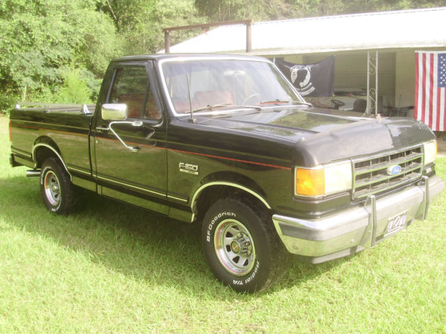 Very nice black paint xliner bed KNN fuel system dual flow master exhaust 1987 Ford F-150 XLT Lariat Standard Cab Pickup 2-Door