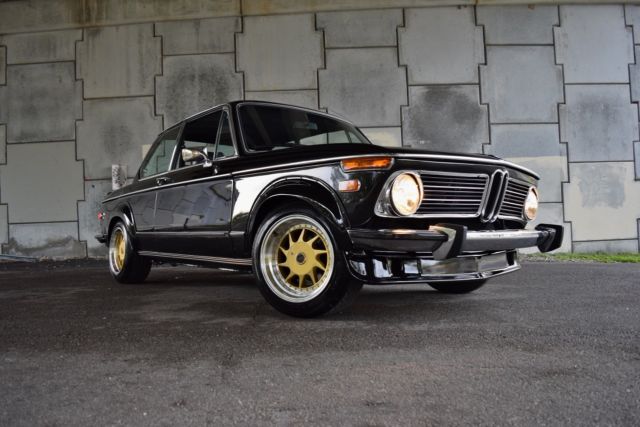 VERY NICE DRIVER "ROUNDY" BIMMER FACTORY BLACK /RUNS GREAT 1973 BMW 2002 ROUNDY/TURBO FLARES
