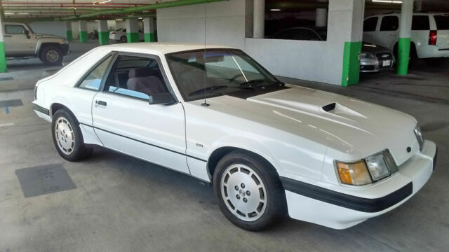 1986 Ford Mustang SVO - photo 2