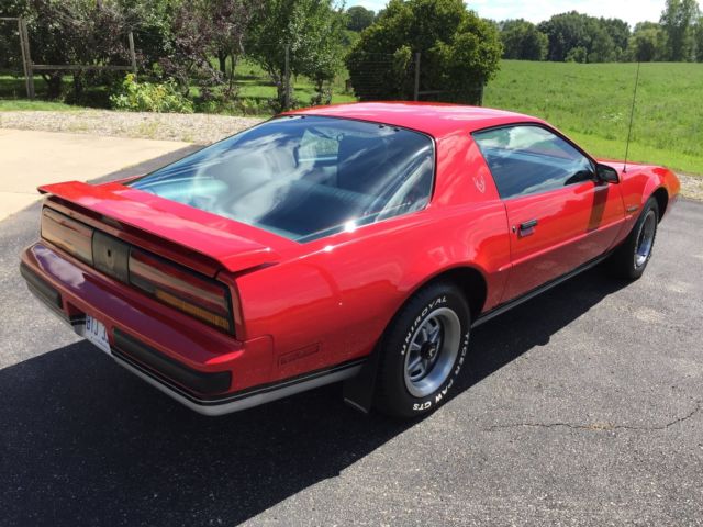 1987 Pontiac Firebird - photo 7