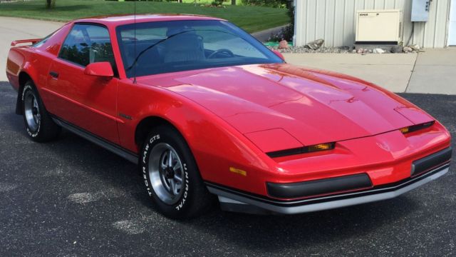 1987 Pontiac Firebird - photo 9