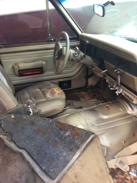 1990 Jeep Wagoneer - photo 6