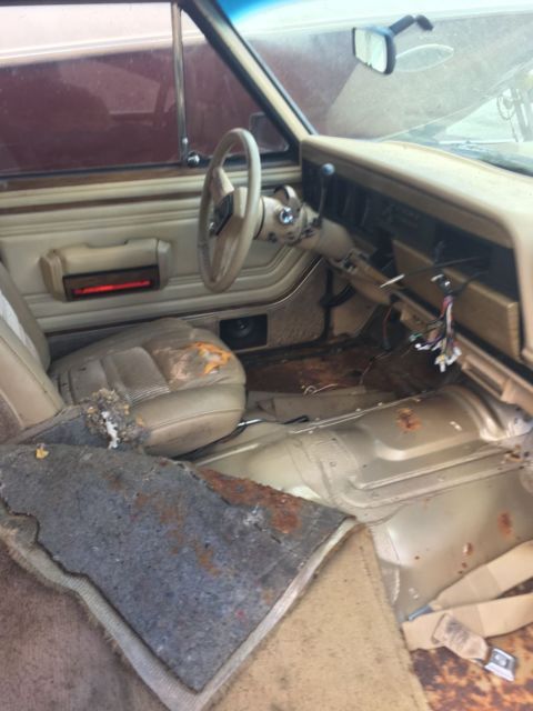 1990 Jeep Wagoneer - photo 7
